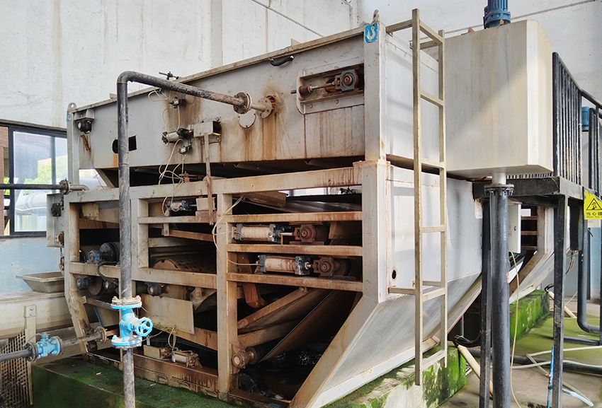 帶式壓濾機(jī)