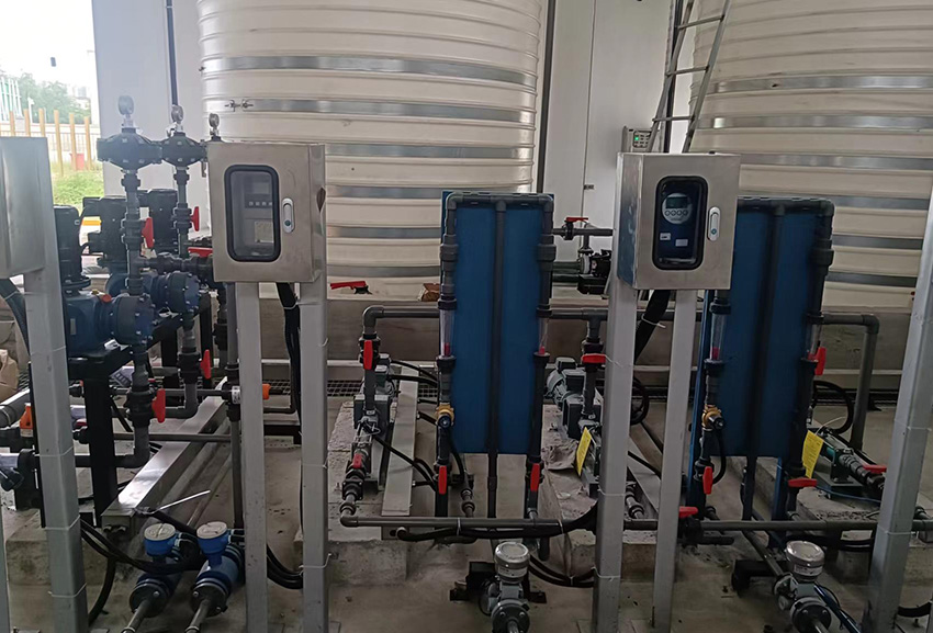 污脫間加藥稀釋一體泵組