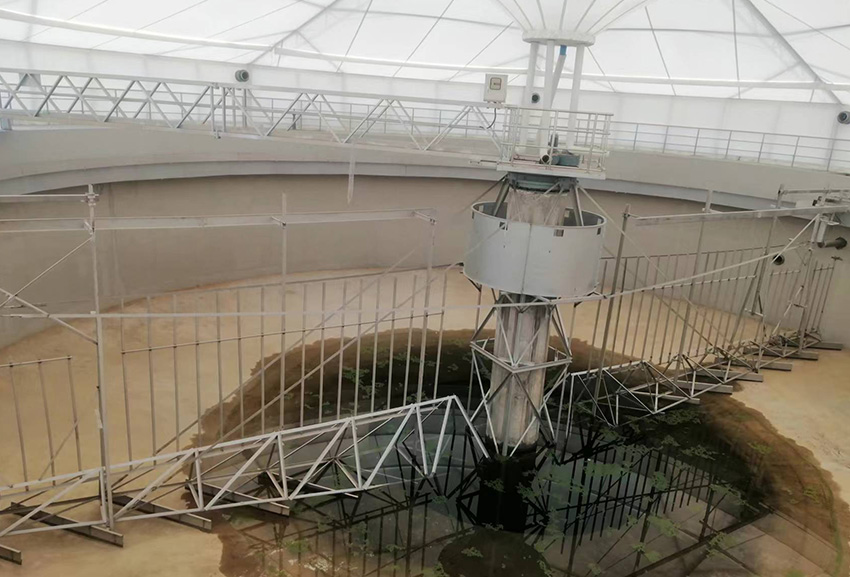 周邊傳動刮泥機(jī)